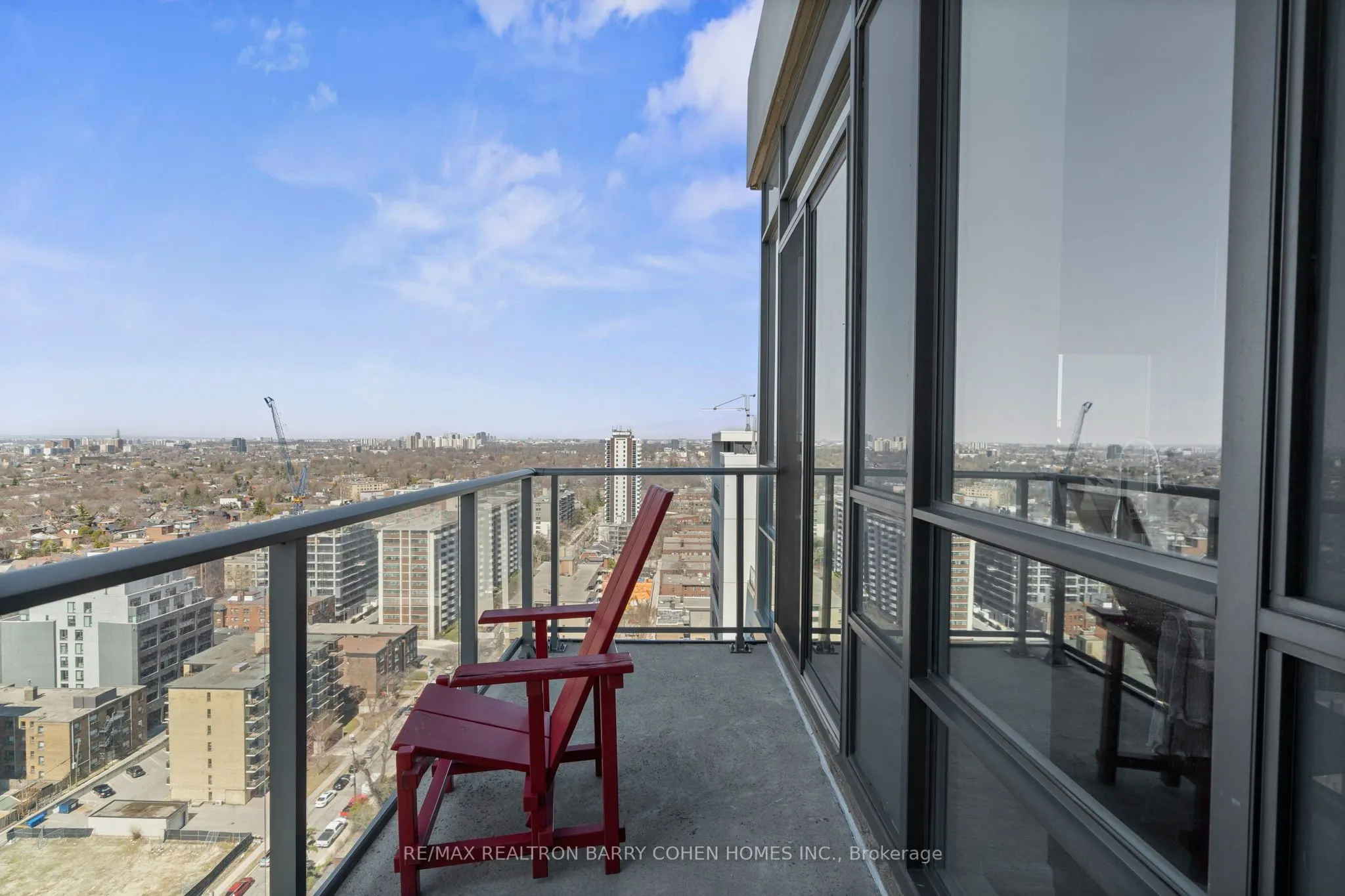 500 St Clair Avenue W, #2103
