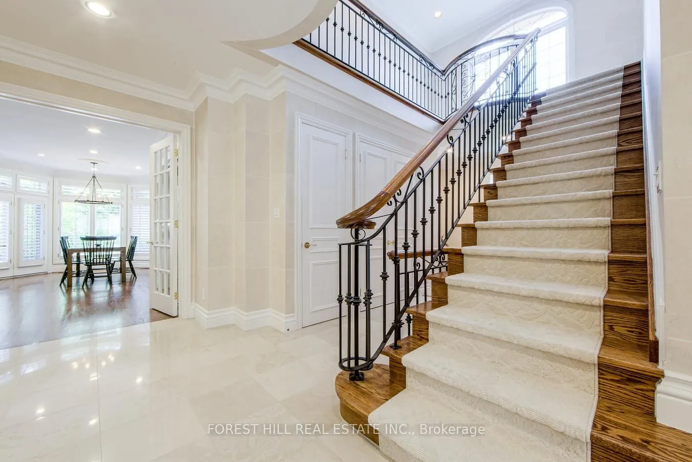 42 Aldershot Crescent