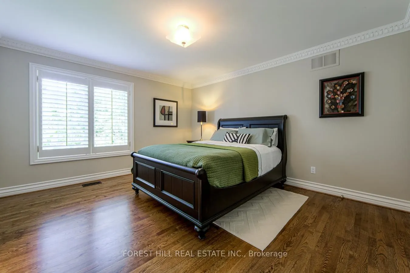 42 Aldershot Crescent