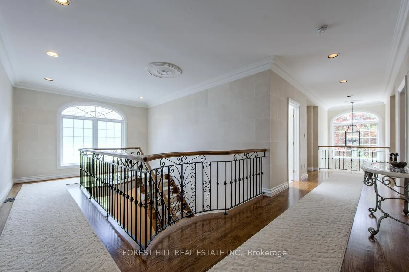 42 Aldershot Crescent