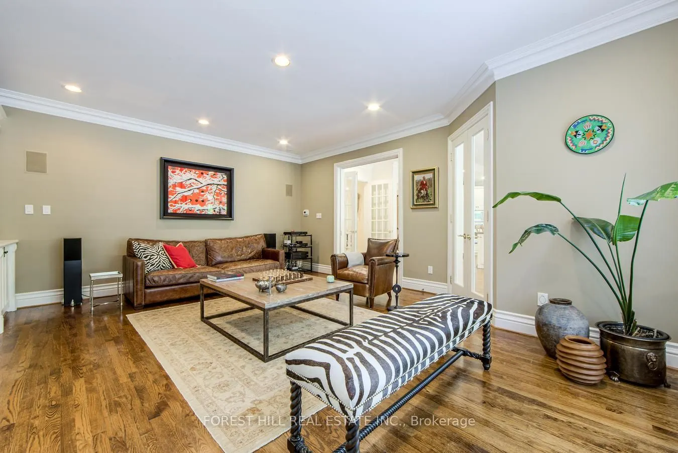 42 Aldershot Crescent