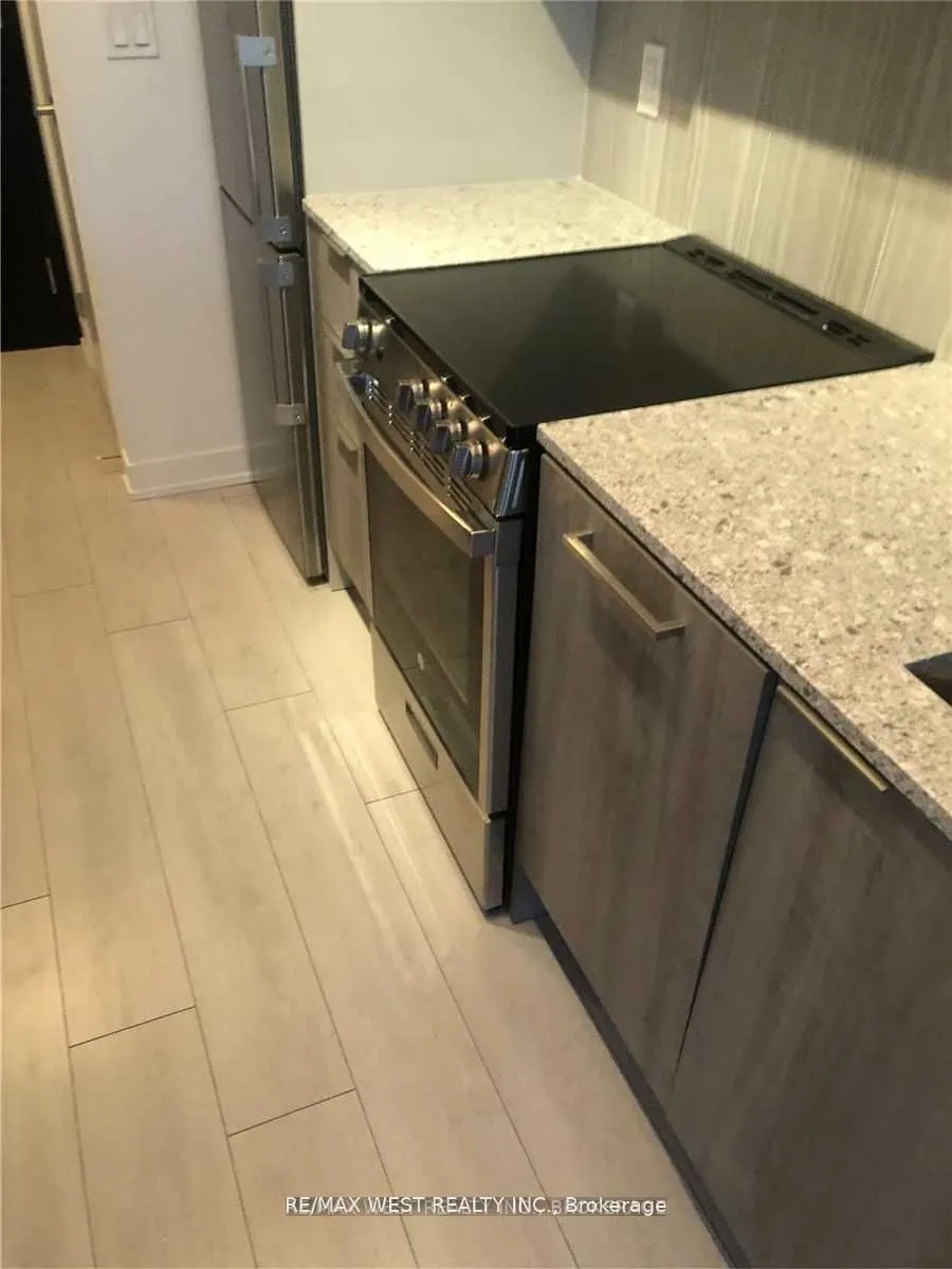 31 Tippett Road, #1419