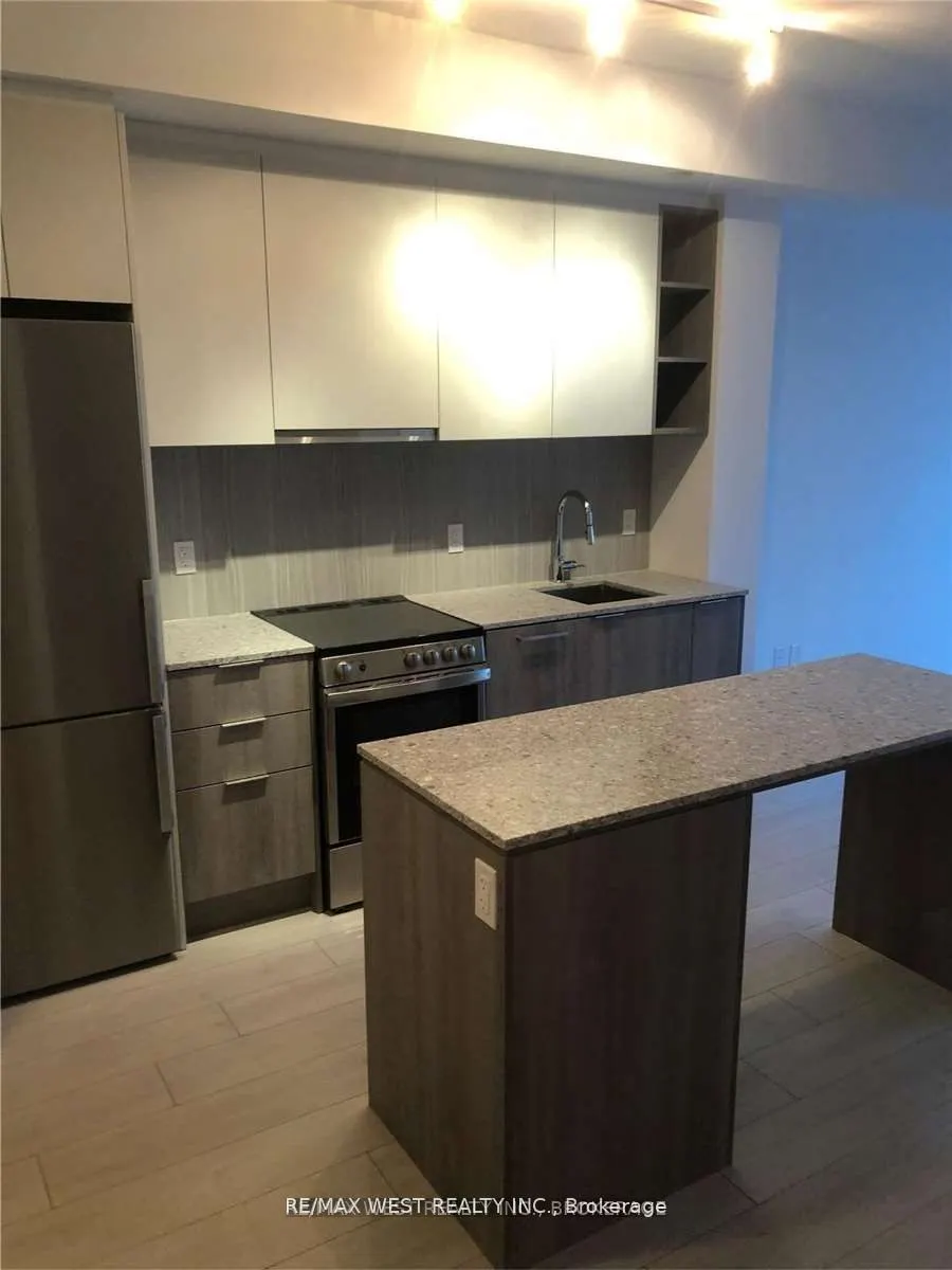 31 Tippett Road, #1419