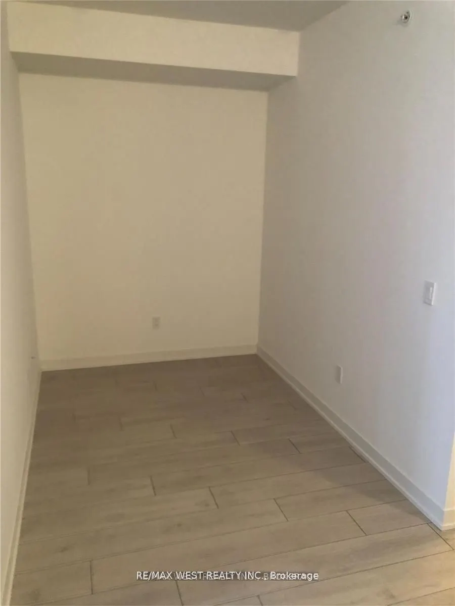 31 Tippett Road, #1419