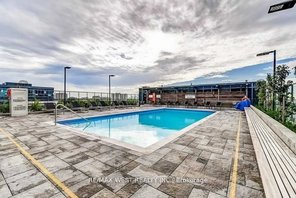 31 Tippett Road, #1419