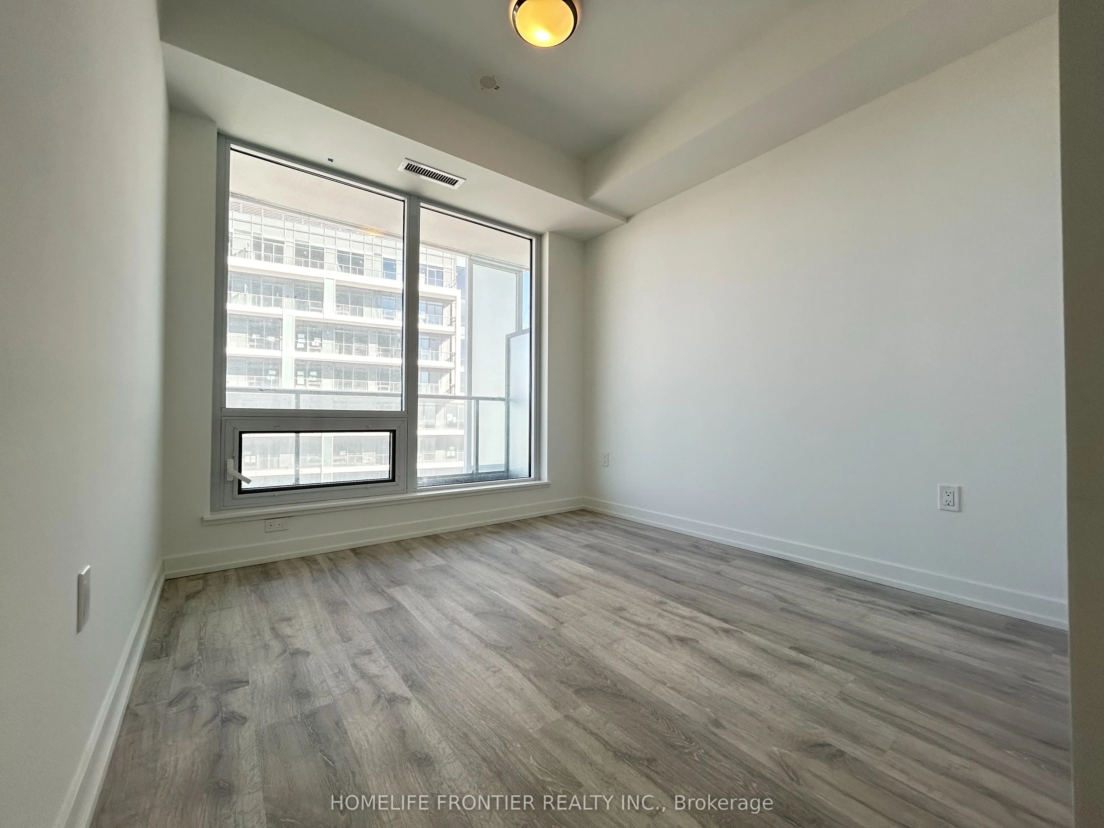 8 Olympic Garden Drive, #S3001