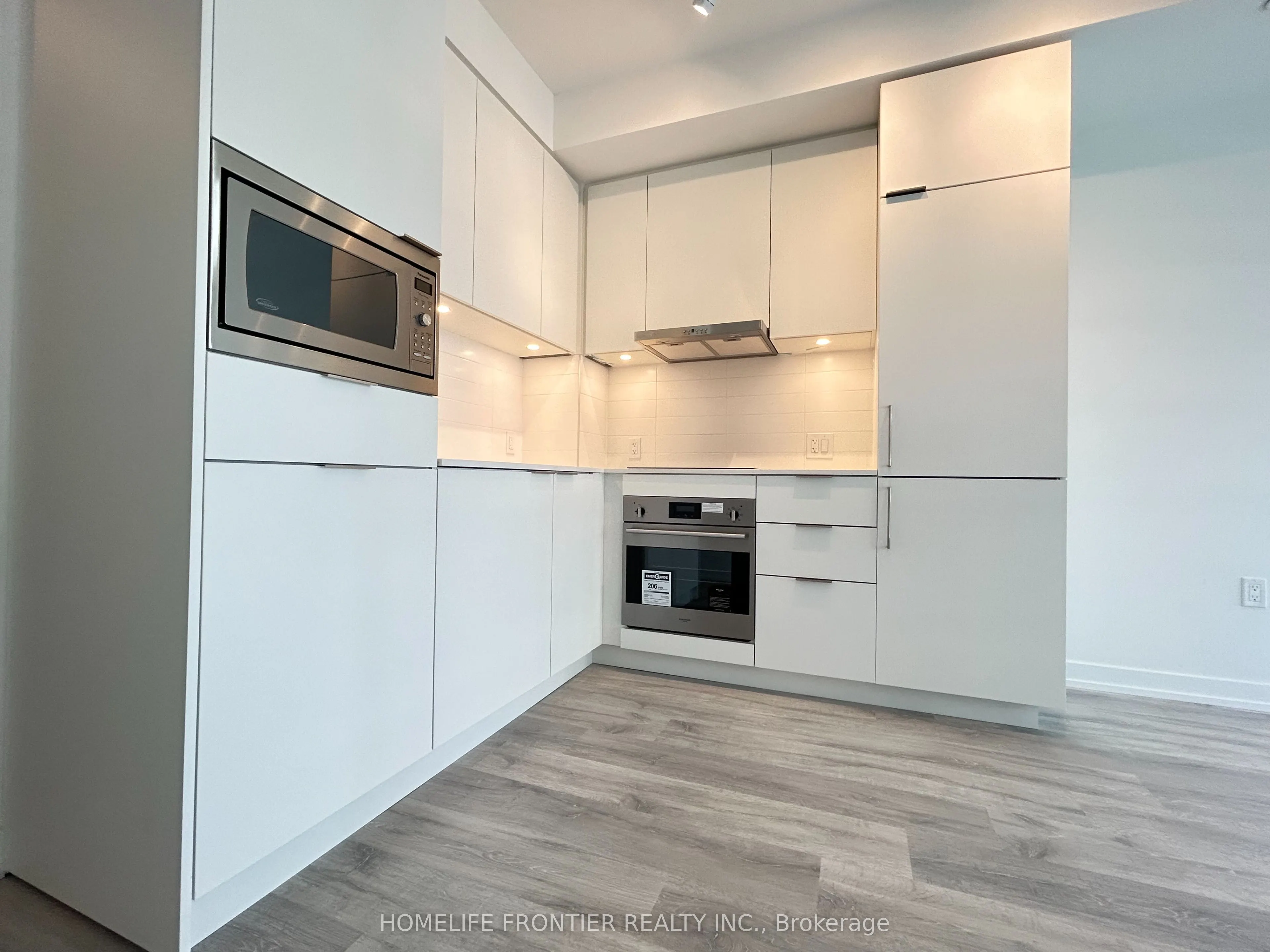 8 Olympic Garden Drive, #S3001