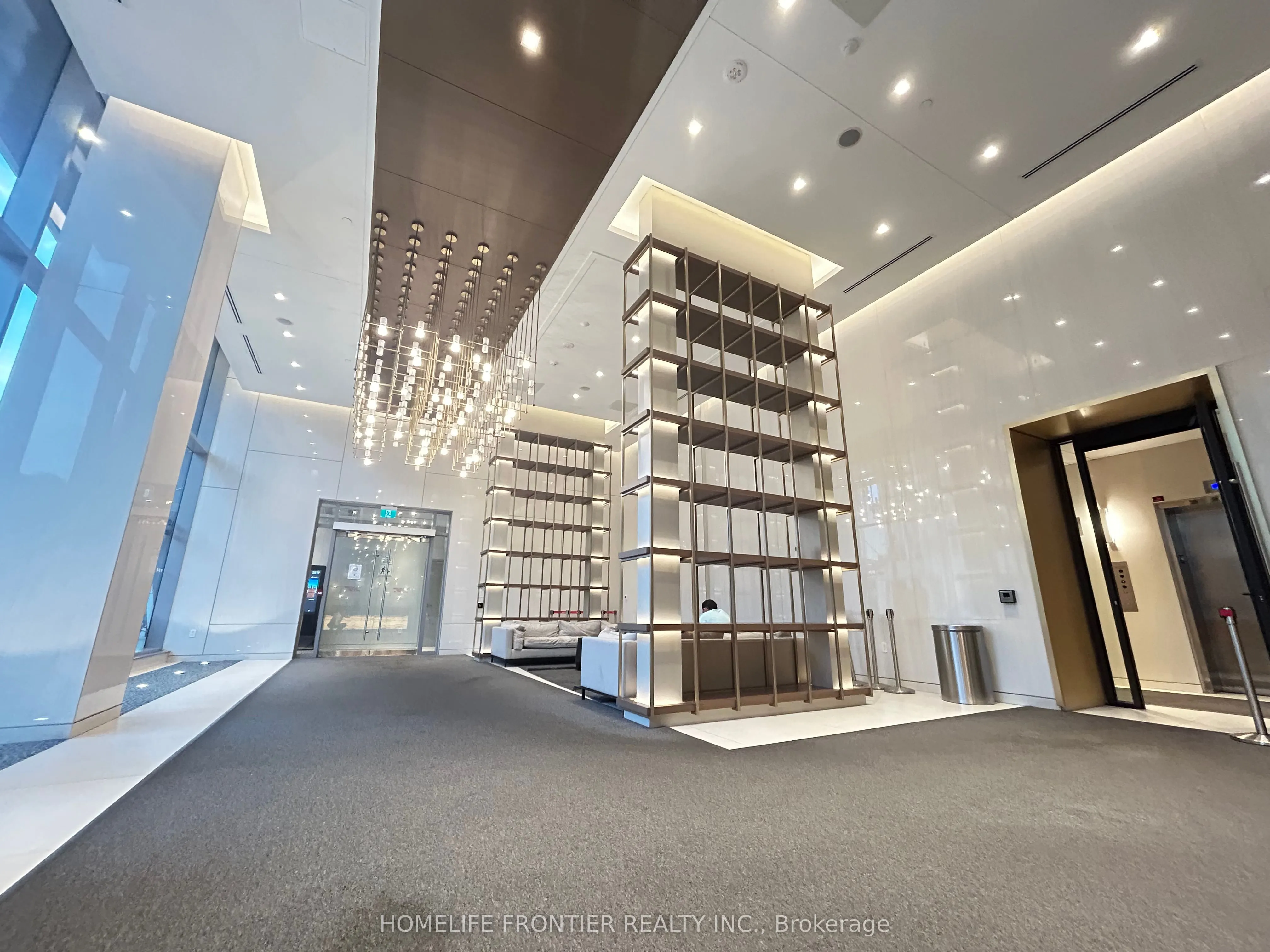 8 Olympic Garden Drive, #S3001