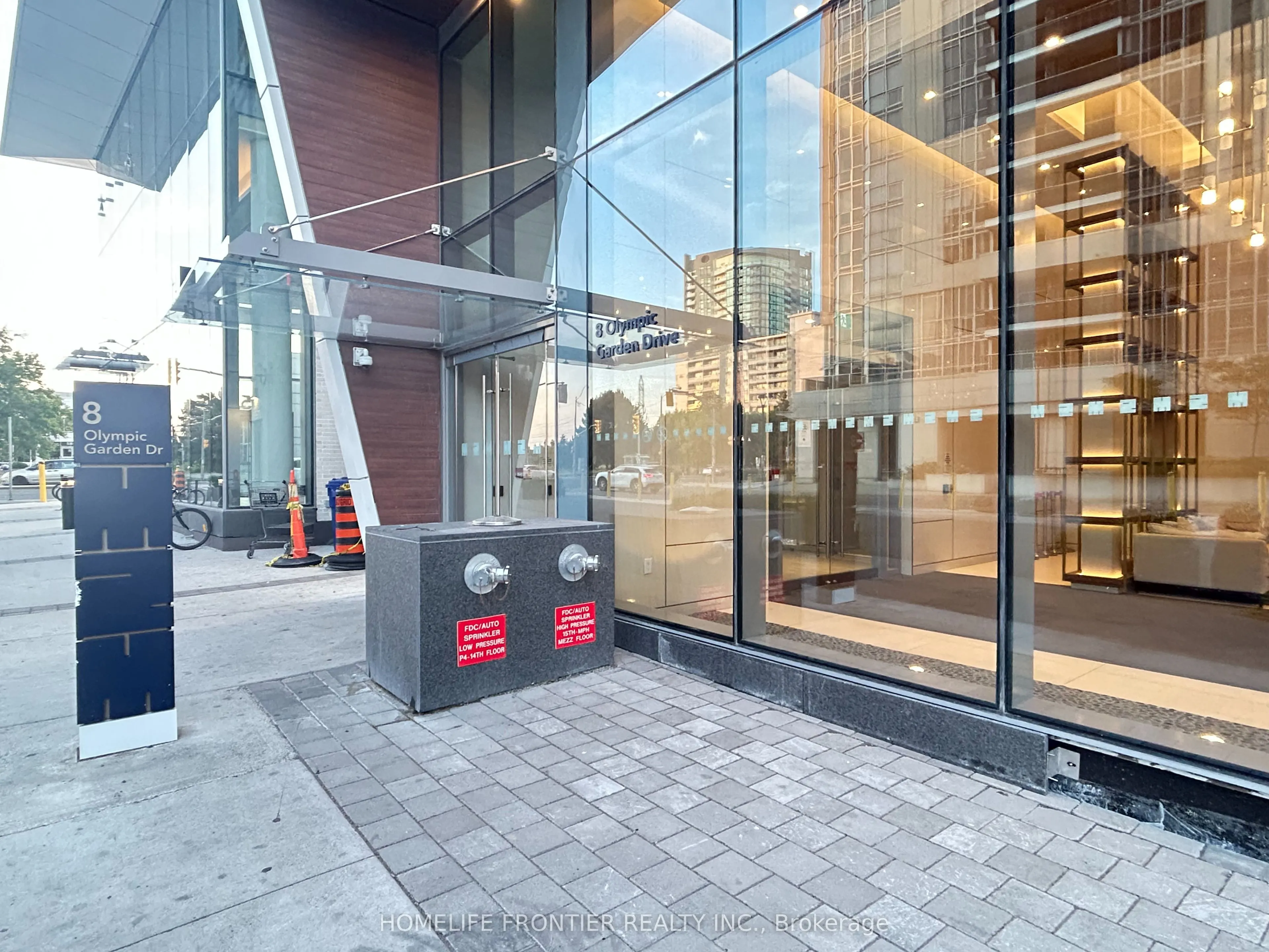 8 Olympic Garden Drive, #S3001