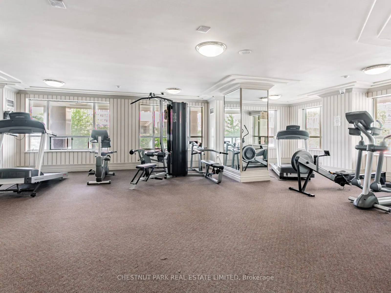 889 Bay Street, #1610