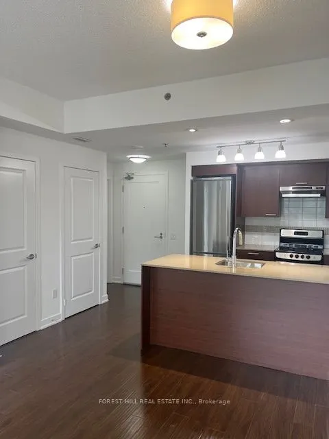 320 Tweedsmuir Avenue, #317
