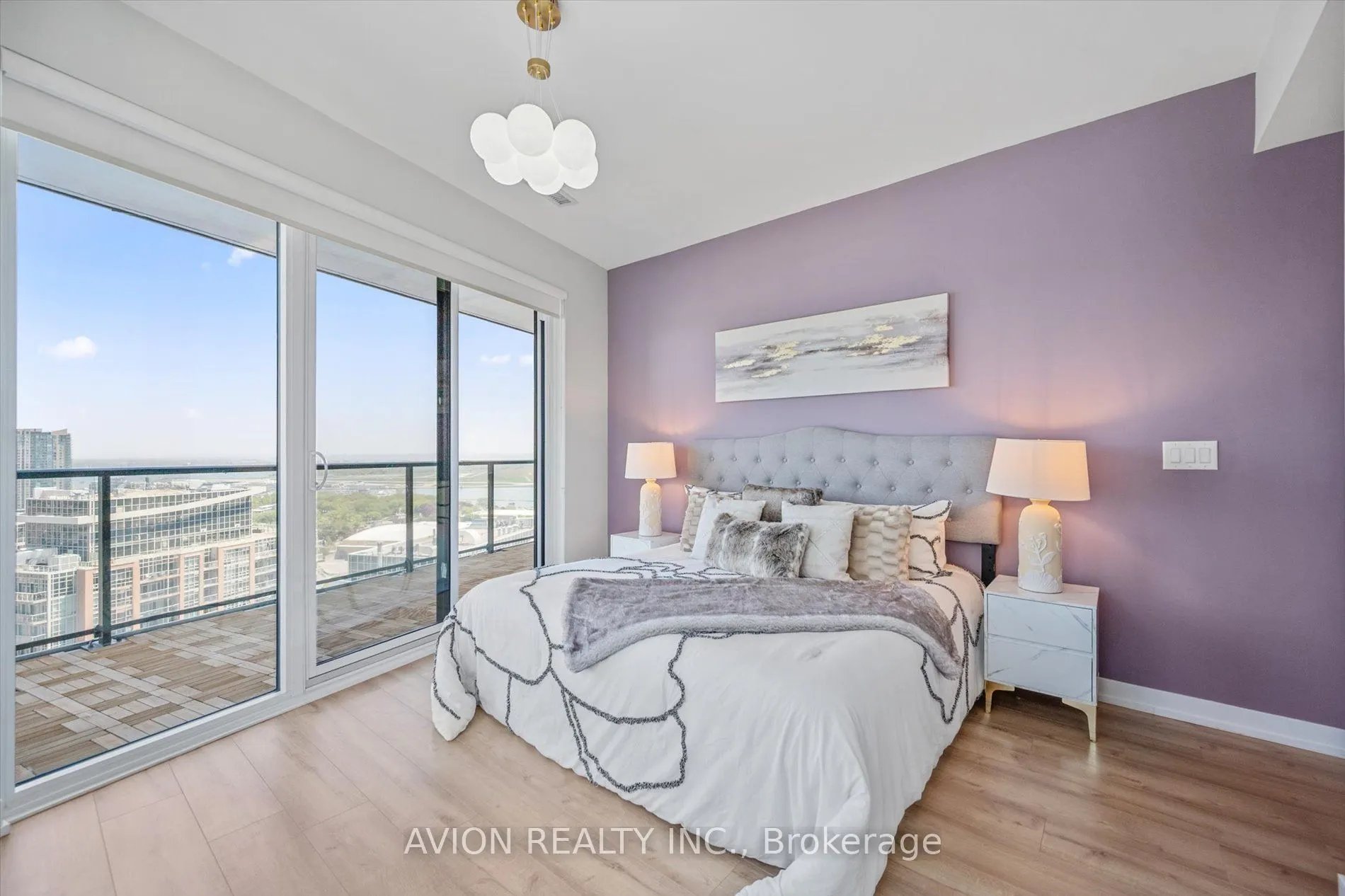 135 East Liberty Street, #2609