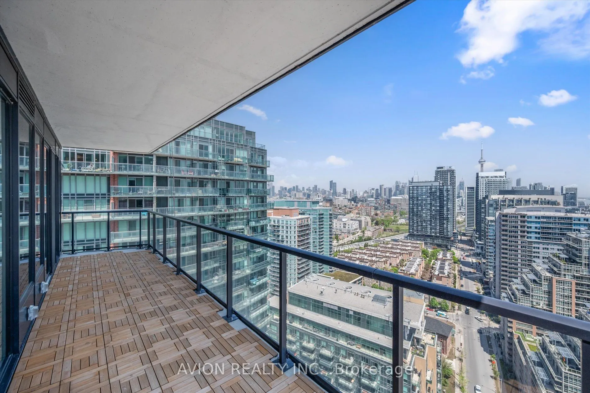 135 East Liberty Street, #2609