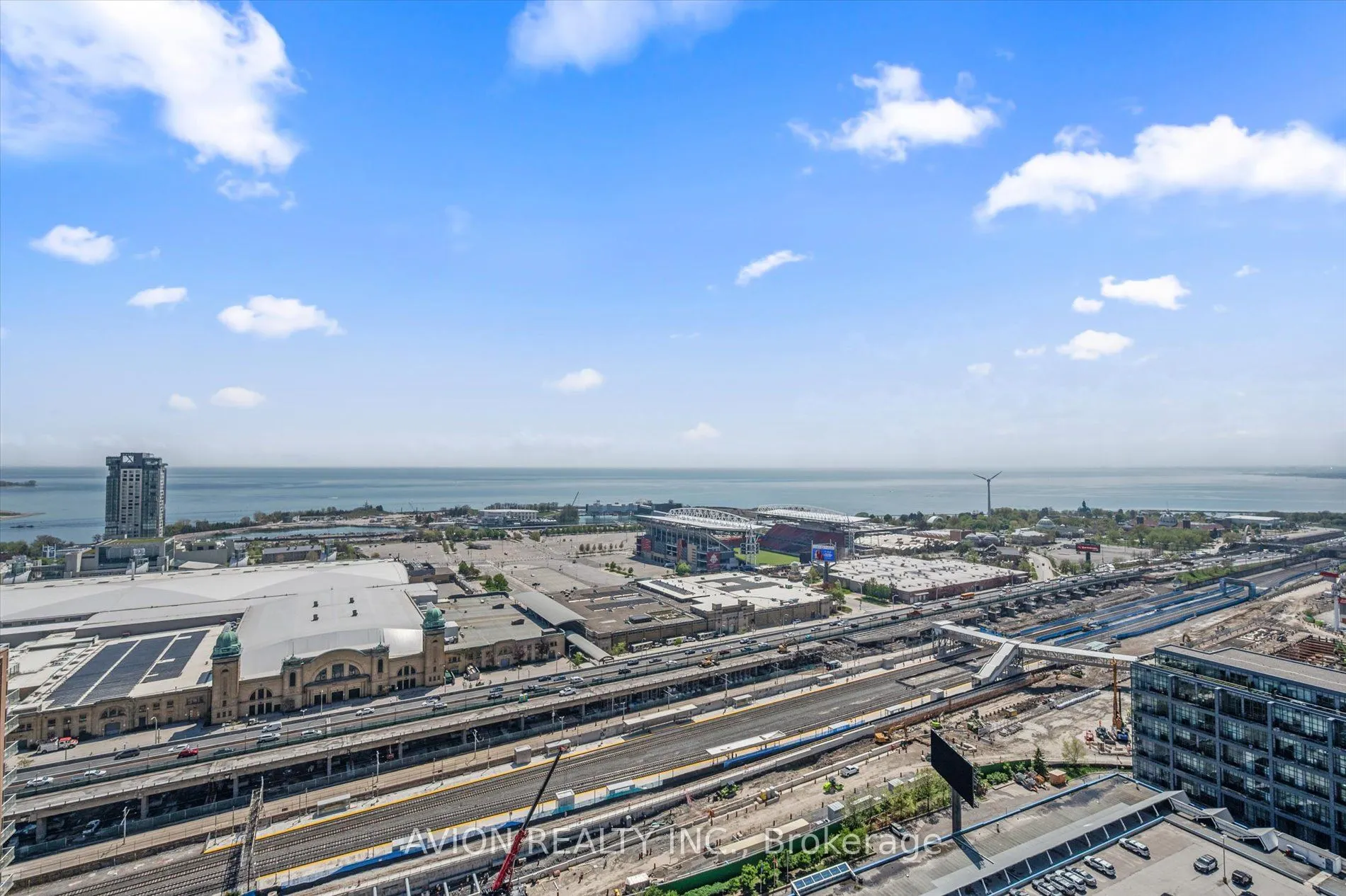 135 East Liberty Street, #2609