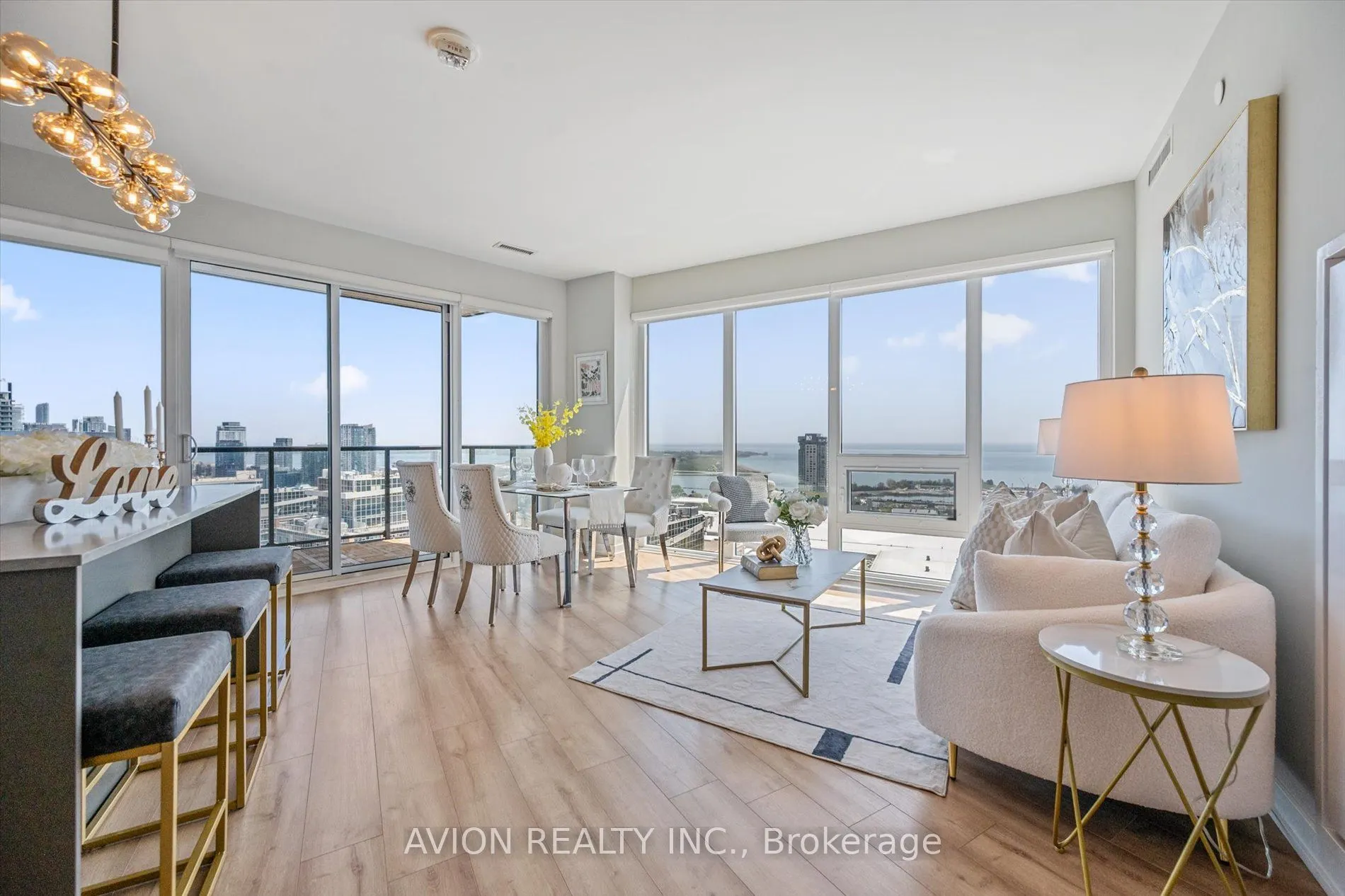 135 East Liberty Street, #2609