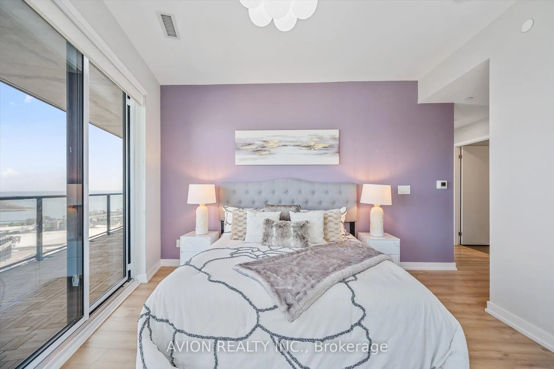 135 East Liberty Street, #2609
