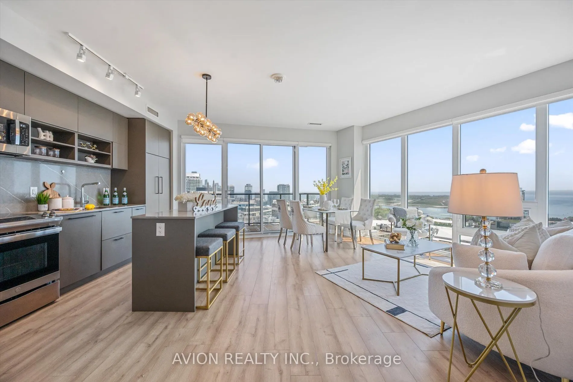 135 East Liberty Street, #2609