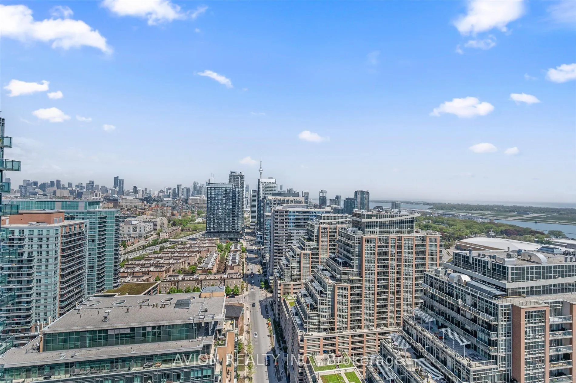 135 East Liberty Street, #2609