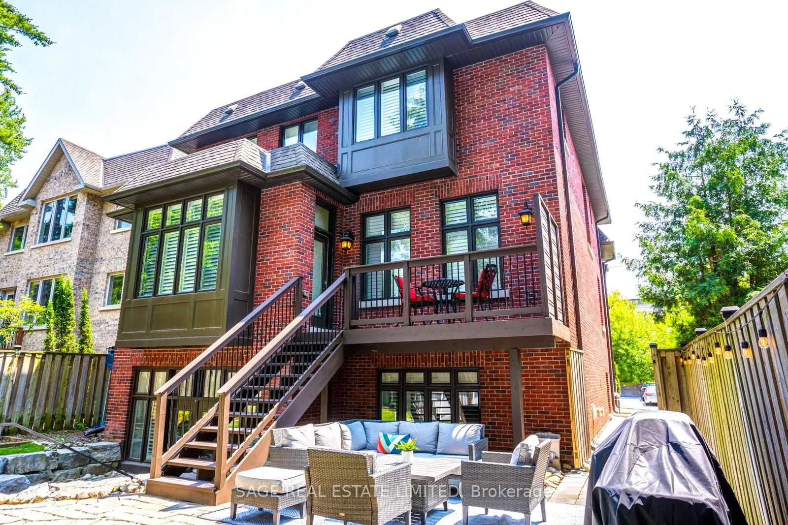 210 Burndale Avenue
