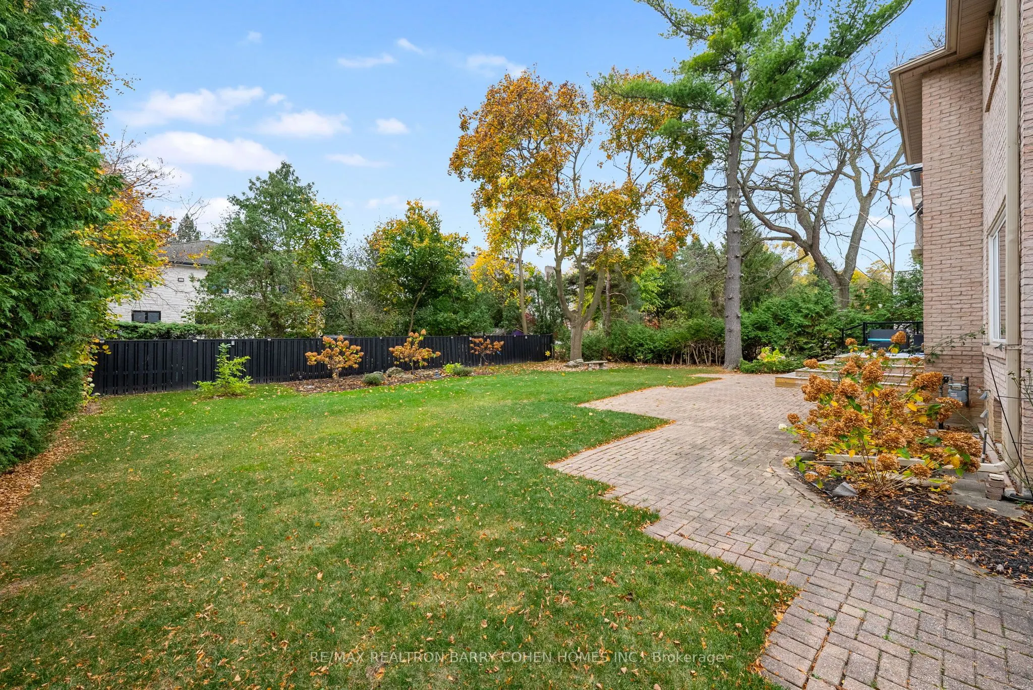 151 Highland Crescent