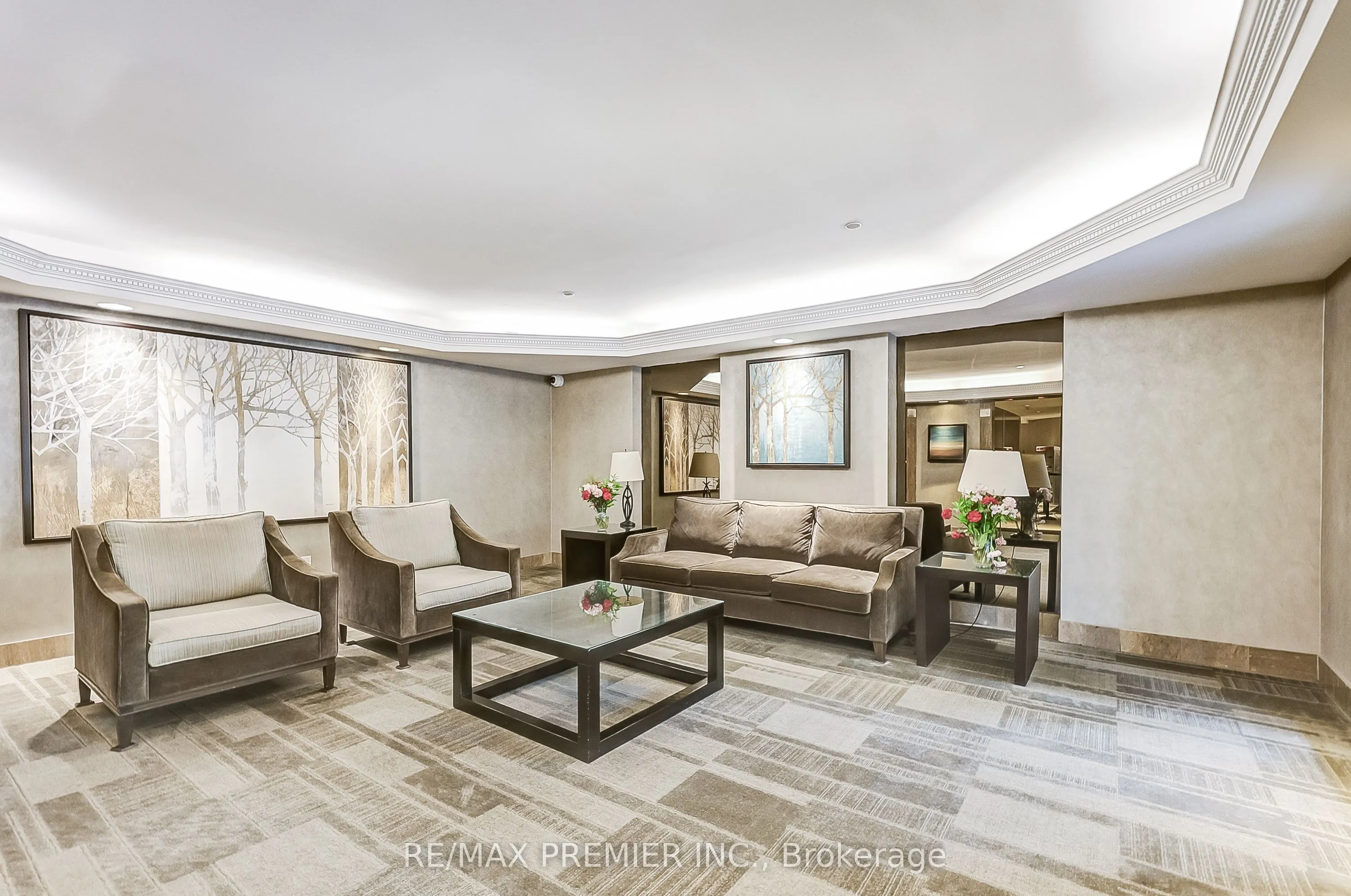 133 Torresdale Avenue, #101
