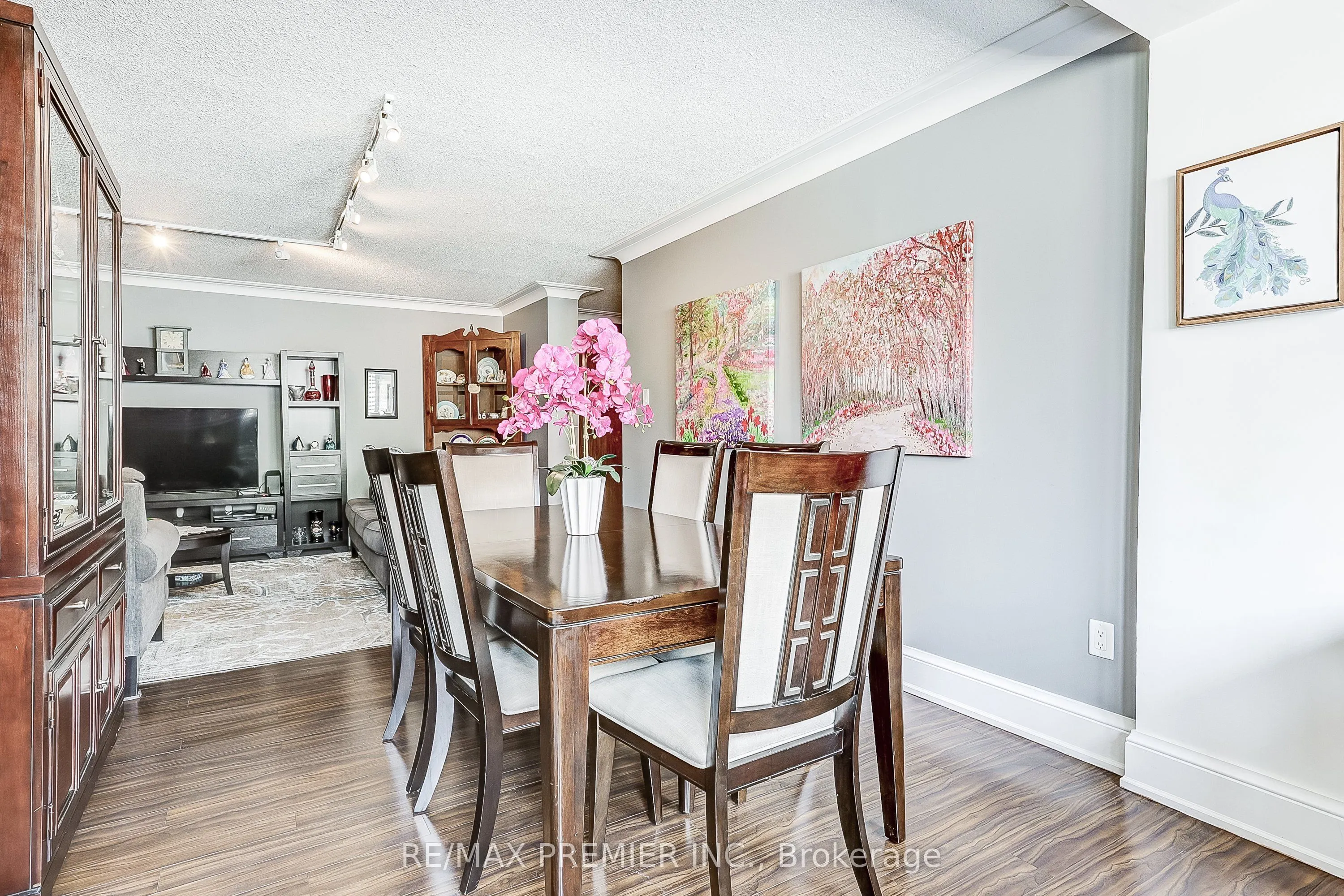 133 Torresdale Avenue, #101