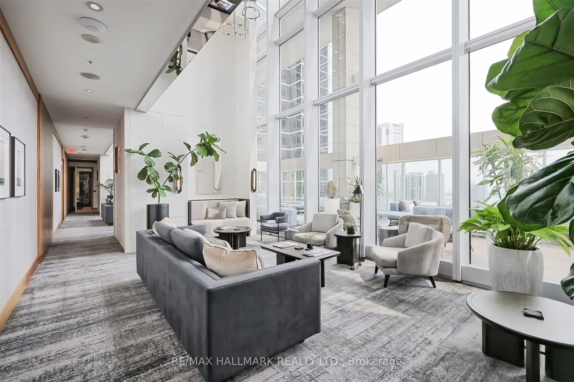 183 Wellington Street W, #3303