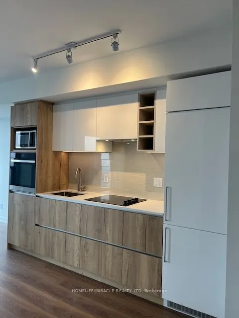 319 Jarvis Street, #4817