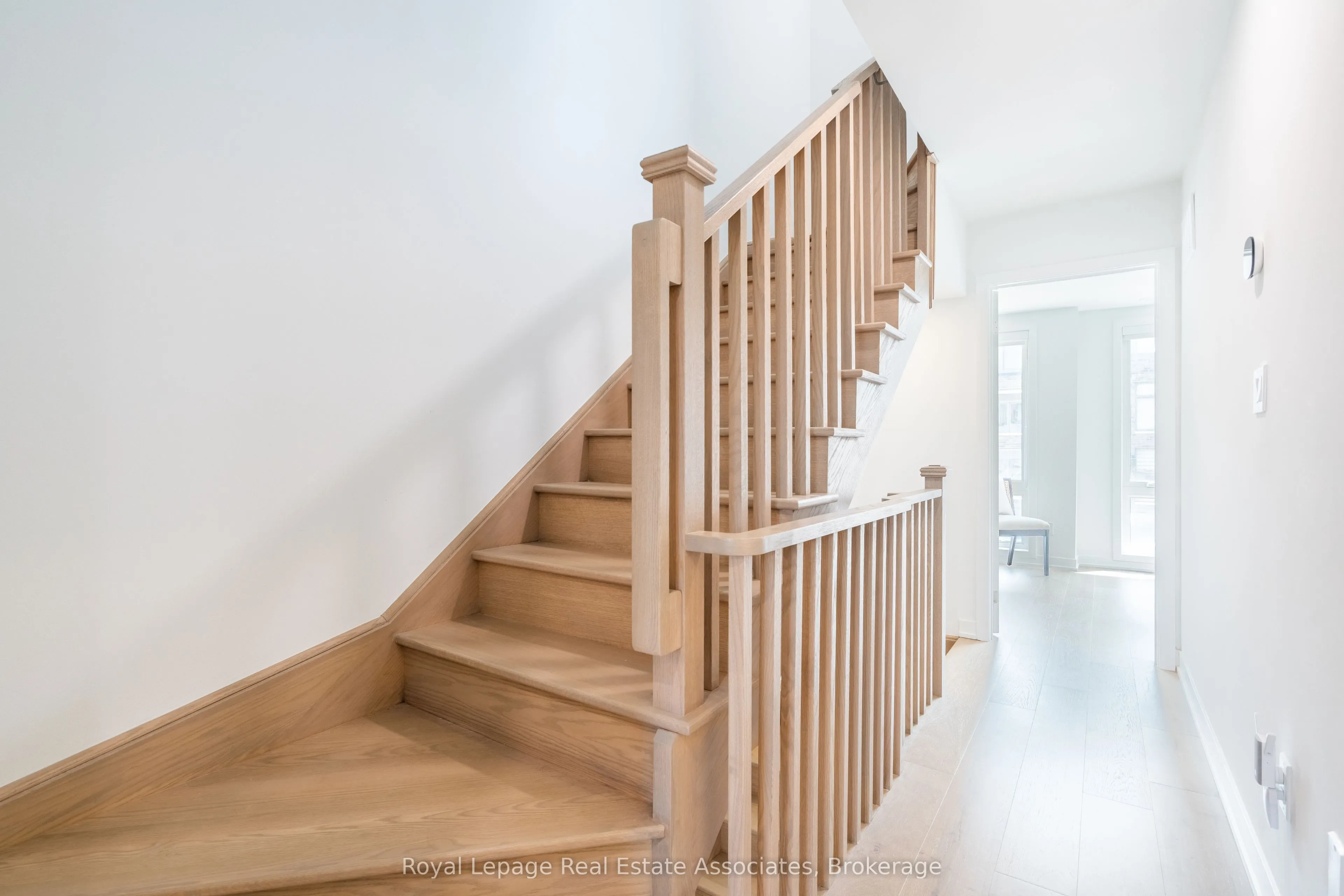 120 Green Gardens Boulevard