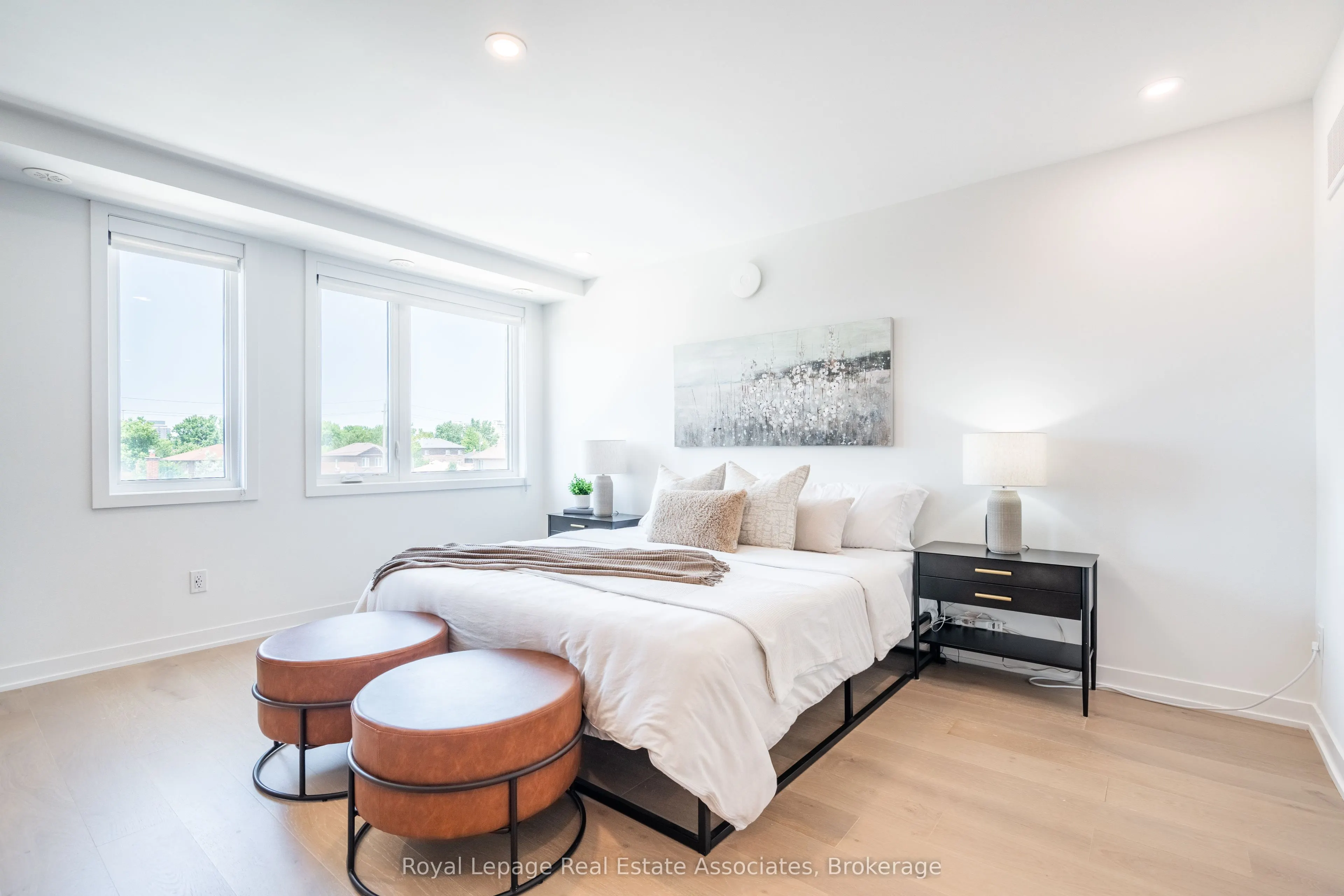 120 Green Gardens Boulevard