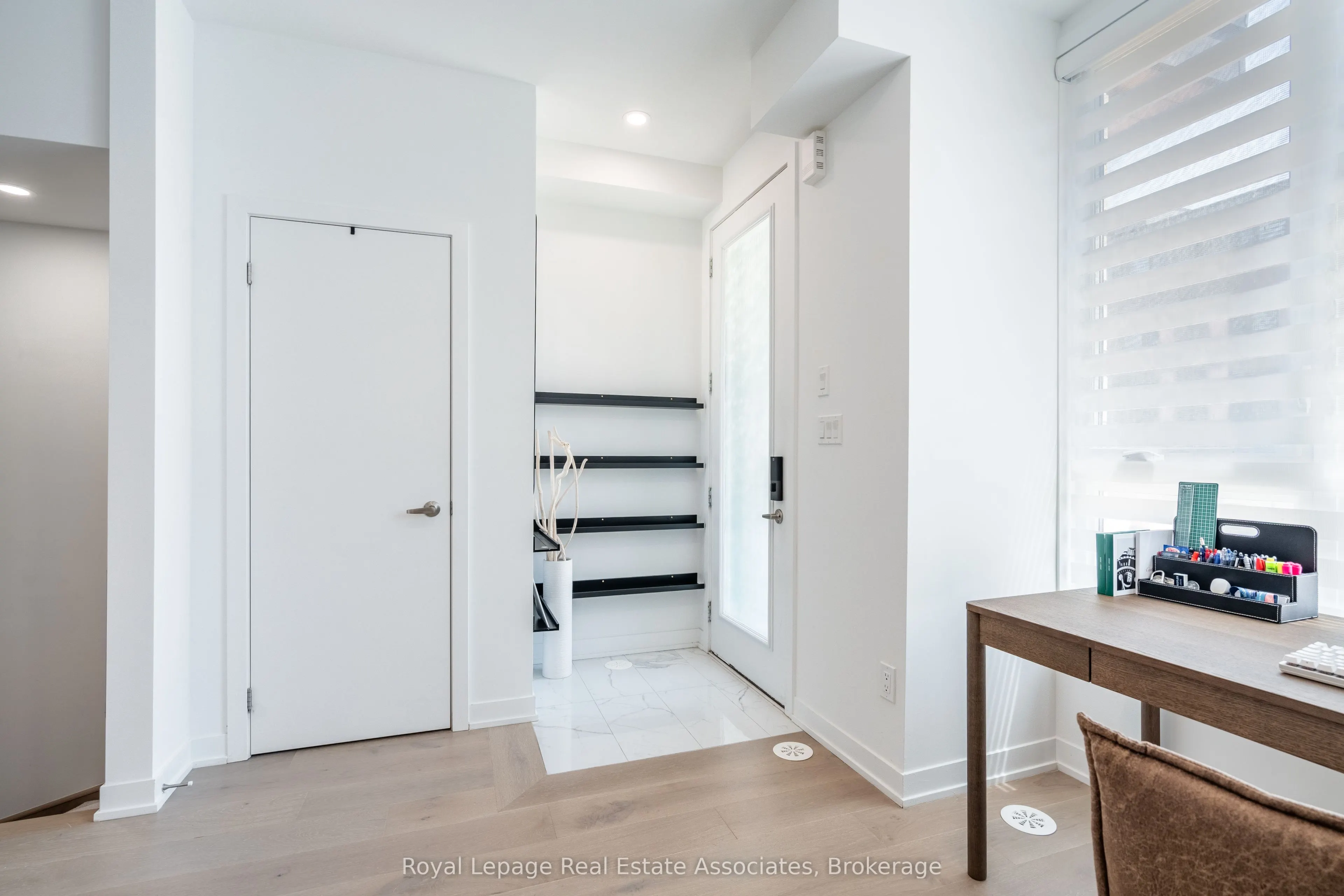 120 Green Gardens Boulevard