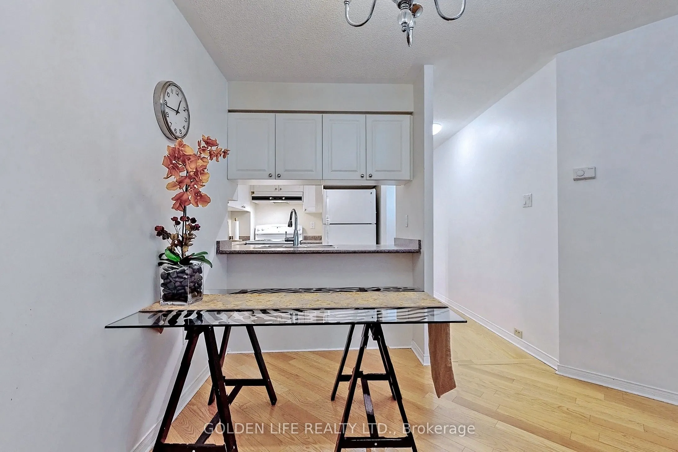 889 Bay Street, #205