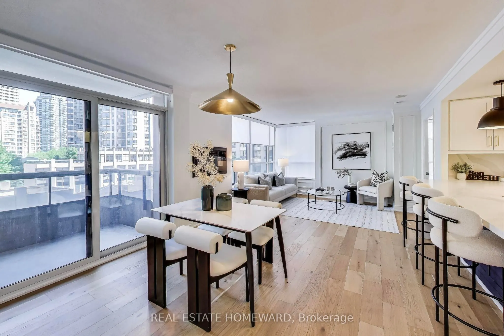 5 Northtown Way, #411