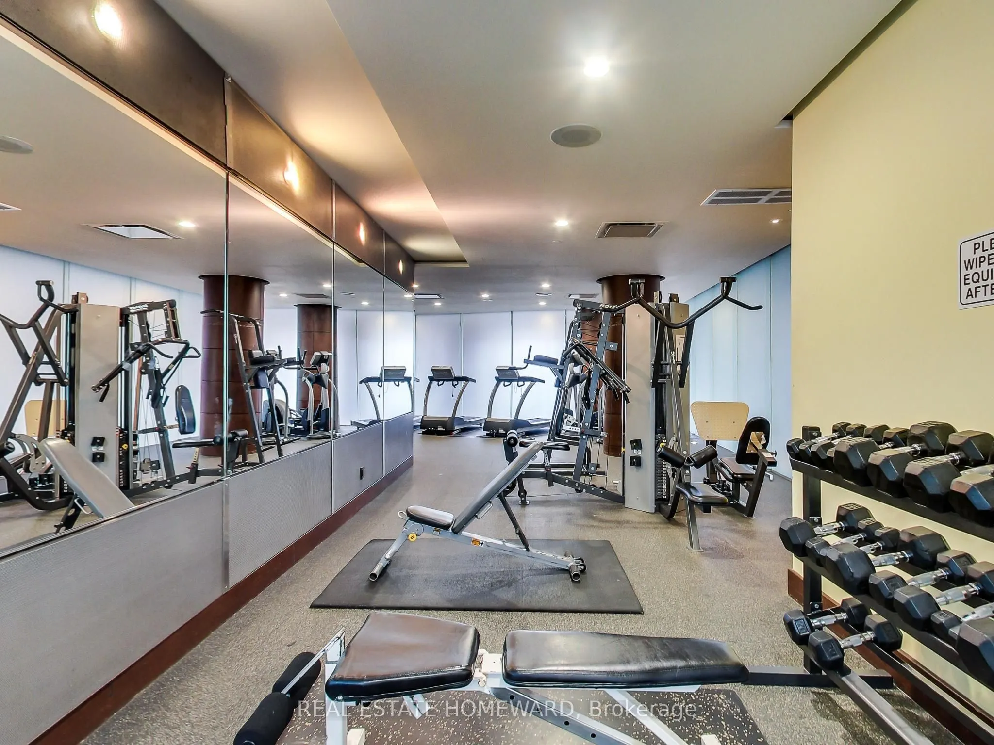5 Northtown Way, #411