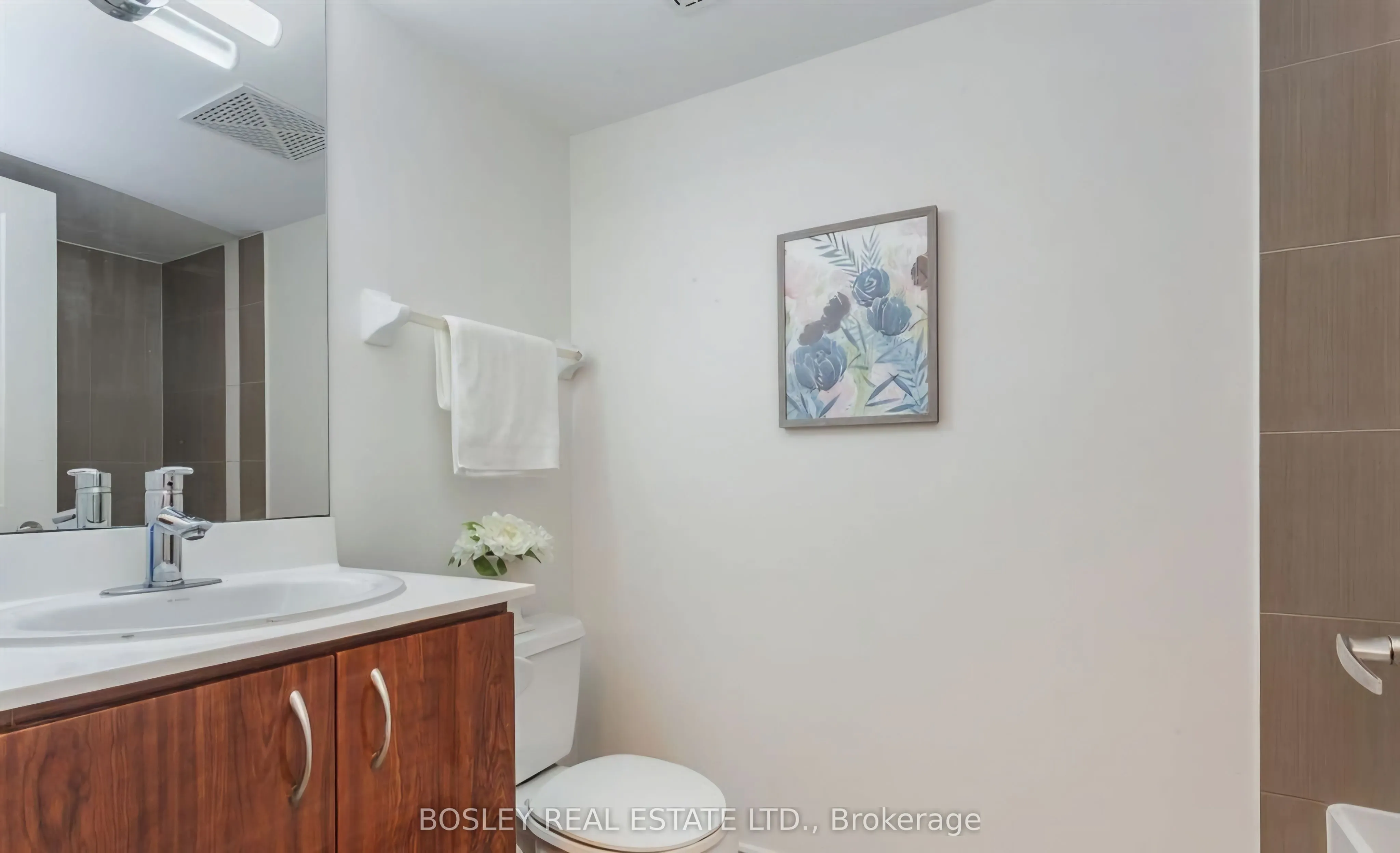 5793 Yonge Street, #216