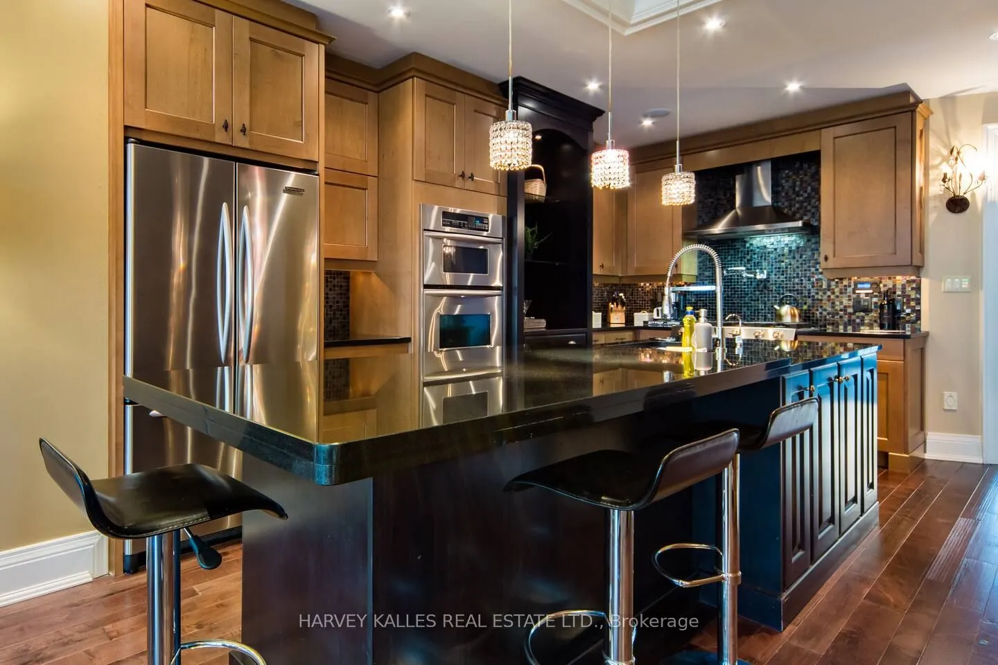 241 St Clair Avenue W