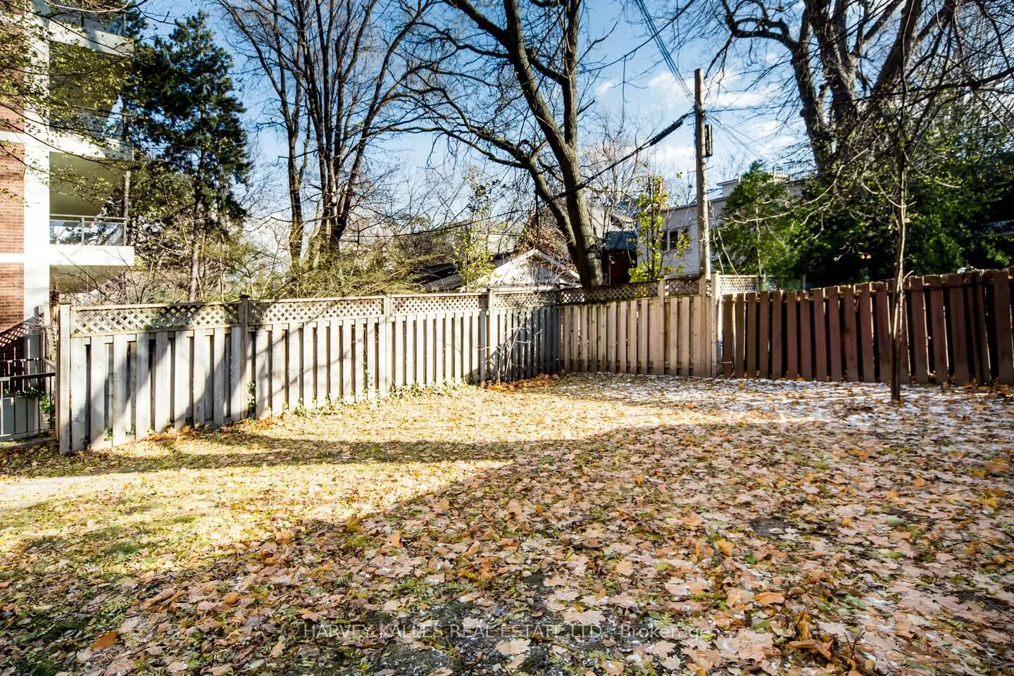 241 St Clair Avenue W