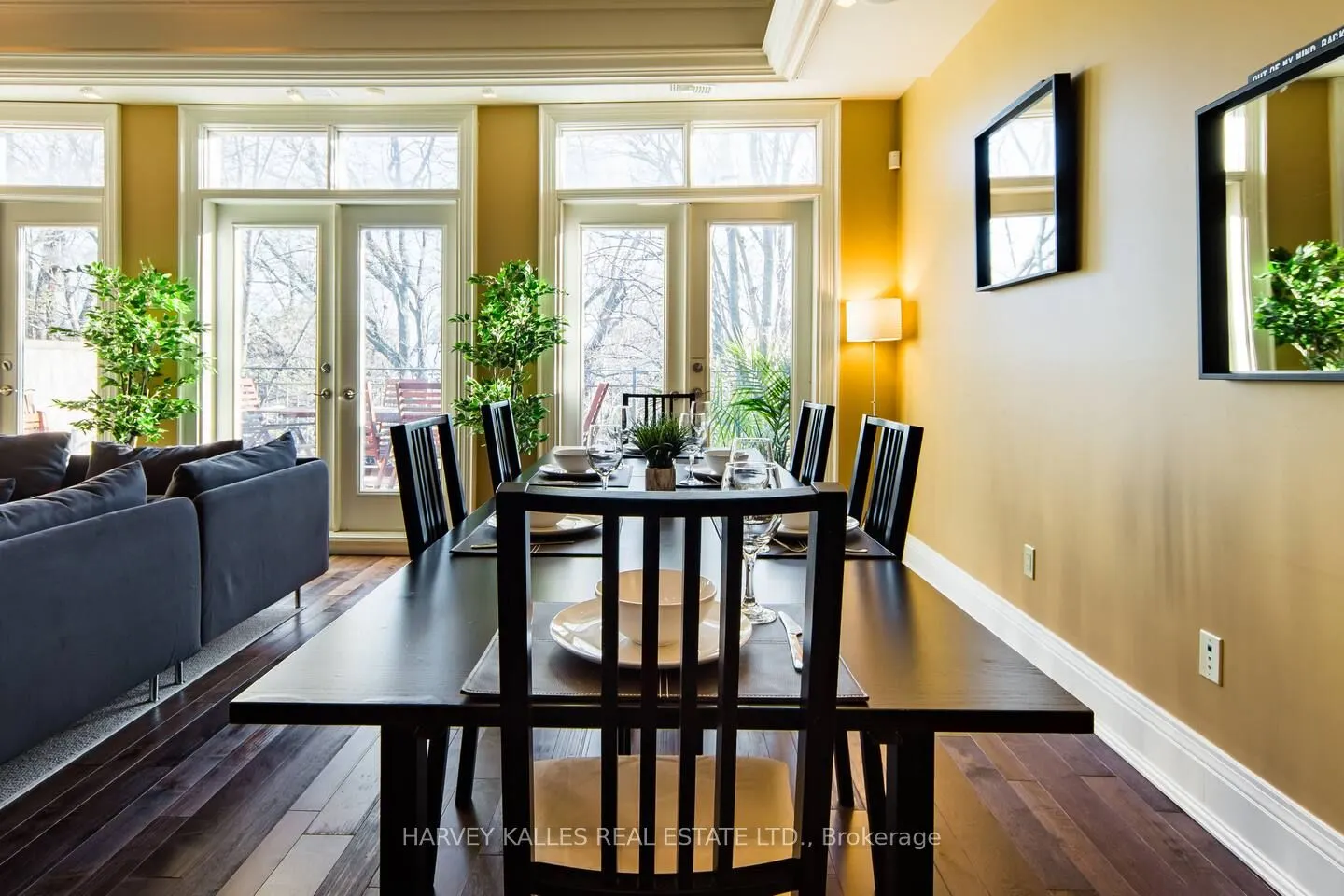 241 St Clair Avenue W