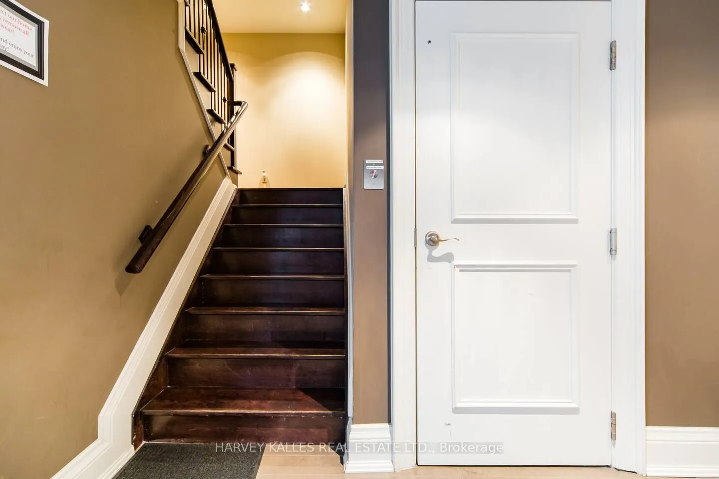 241 St Clair Avenue W