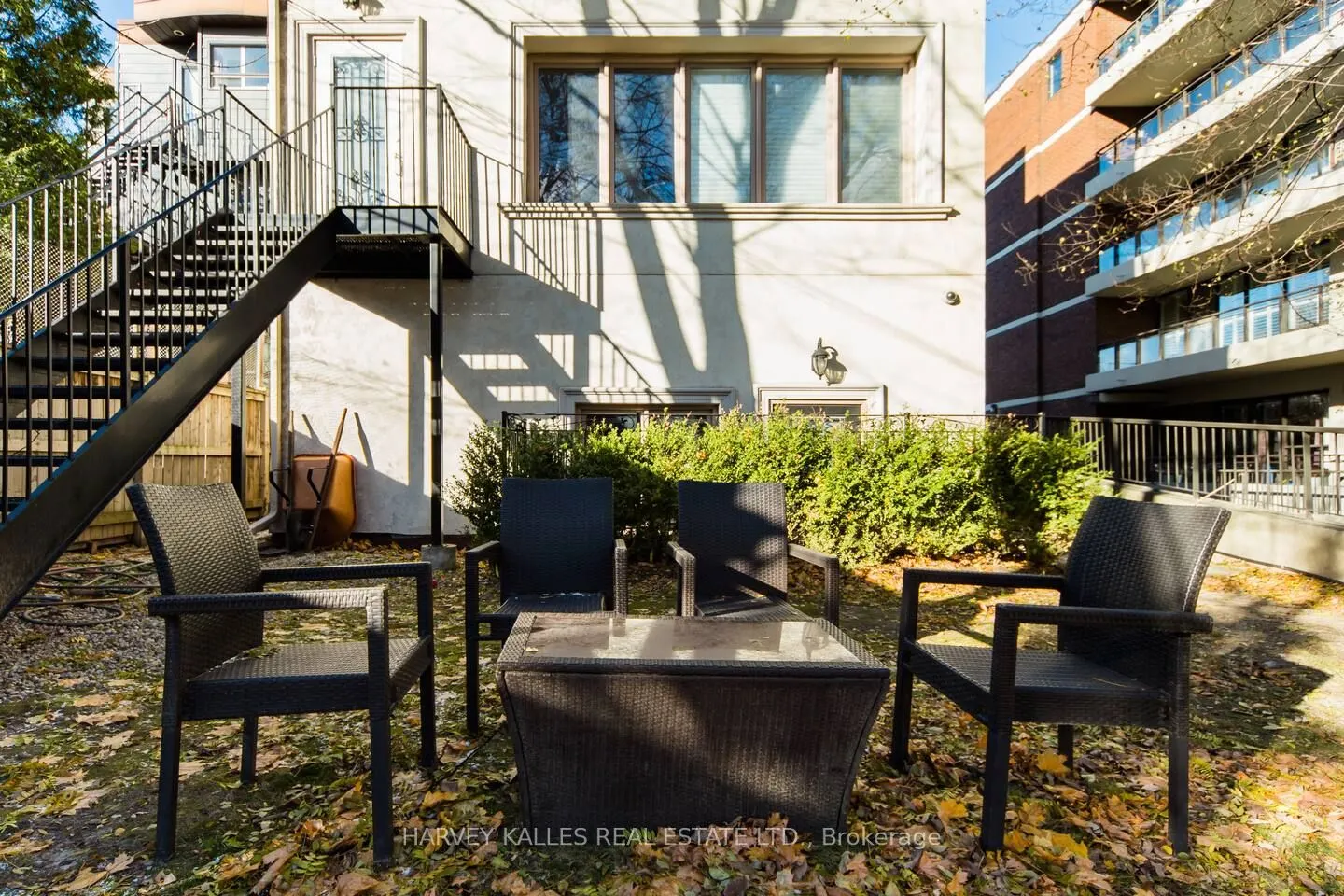 241 St Clair Avenue W