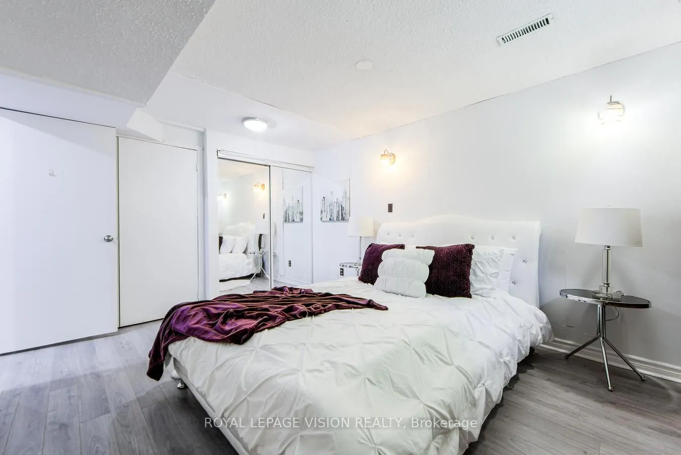 127 Freshmeadow Drive