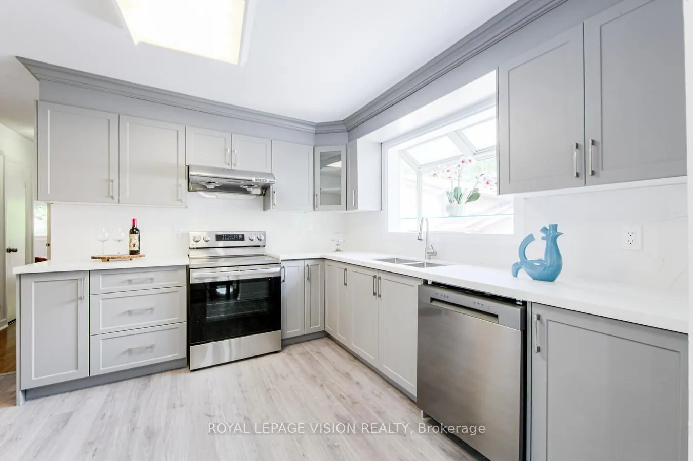 127 Freshmeadow Drive