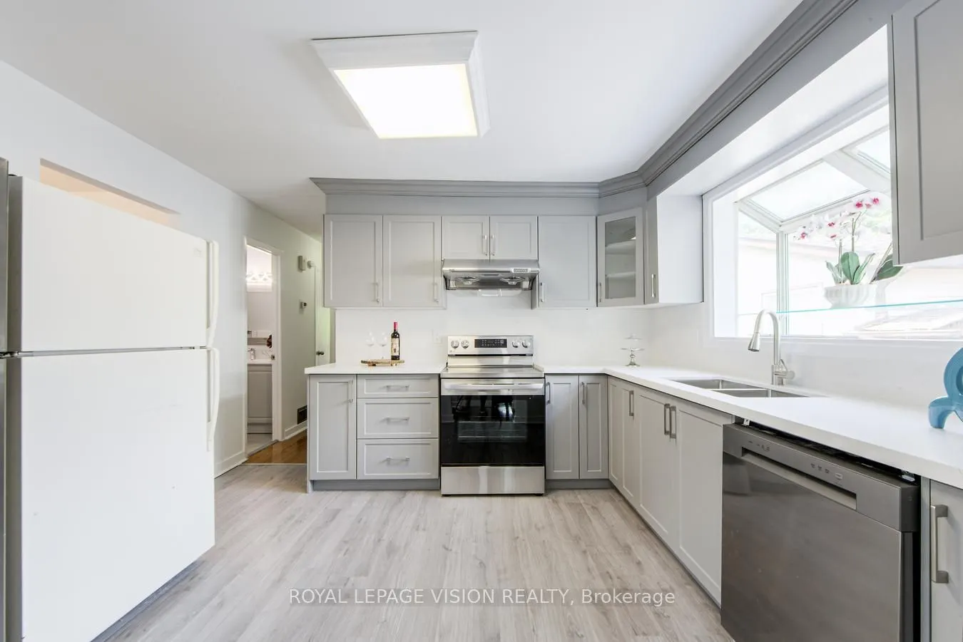 127 Freshmeadow Drive