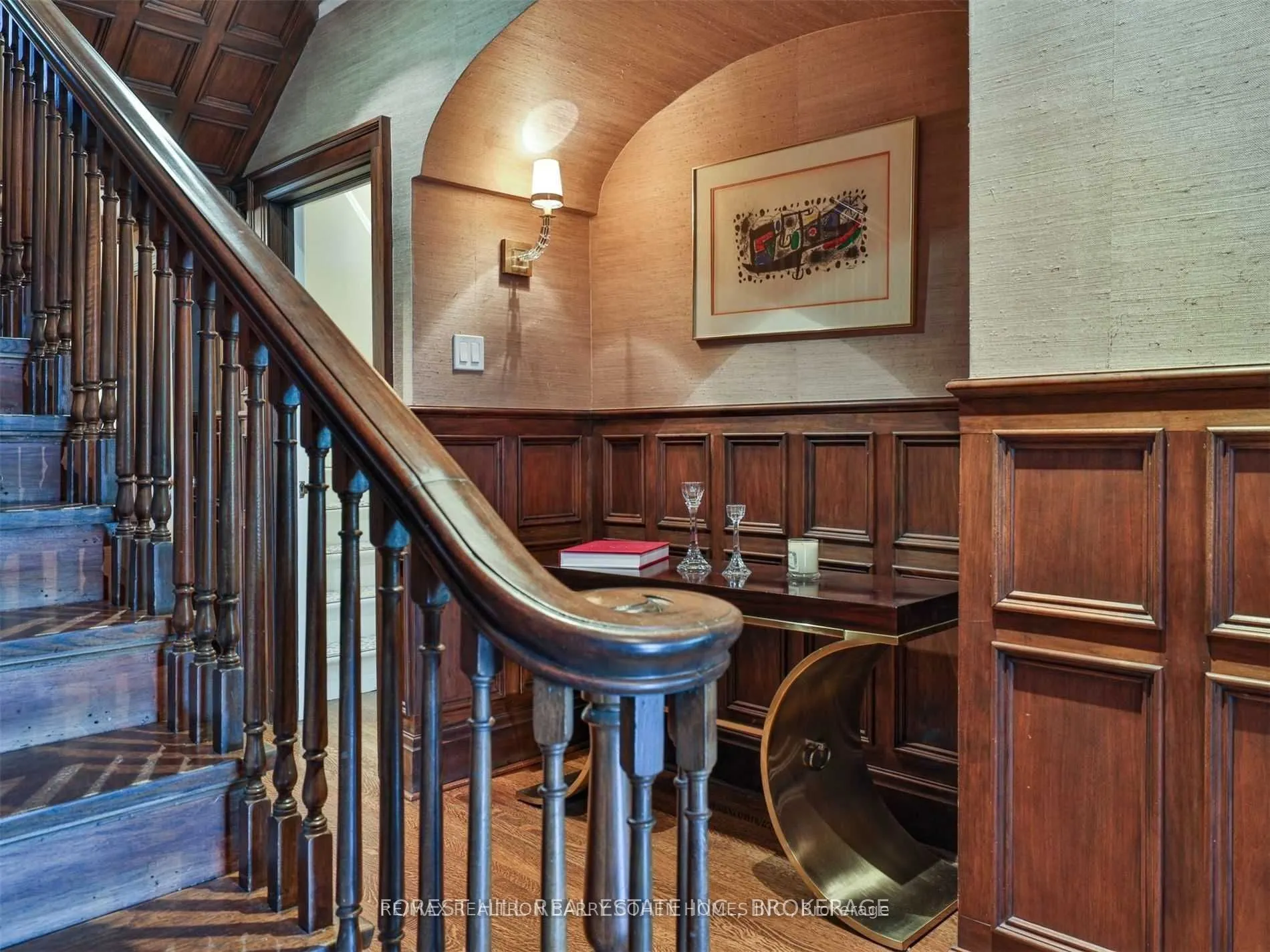 216 Dunvegan Road