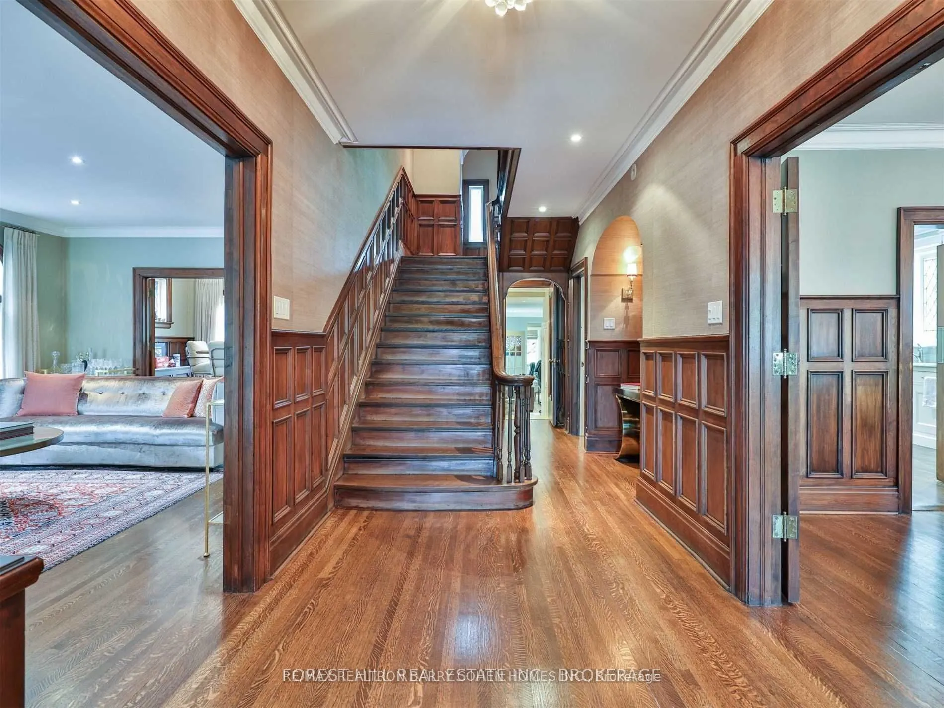 216 Dunvegan Road