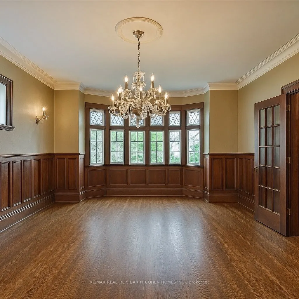 216 Dunvegan Road