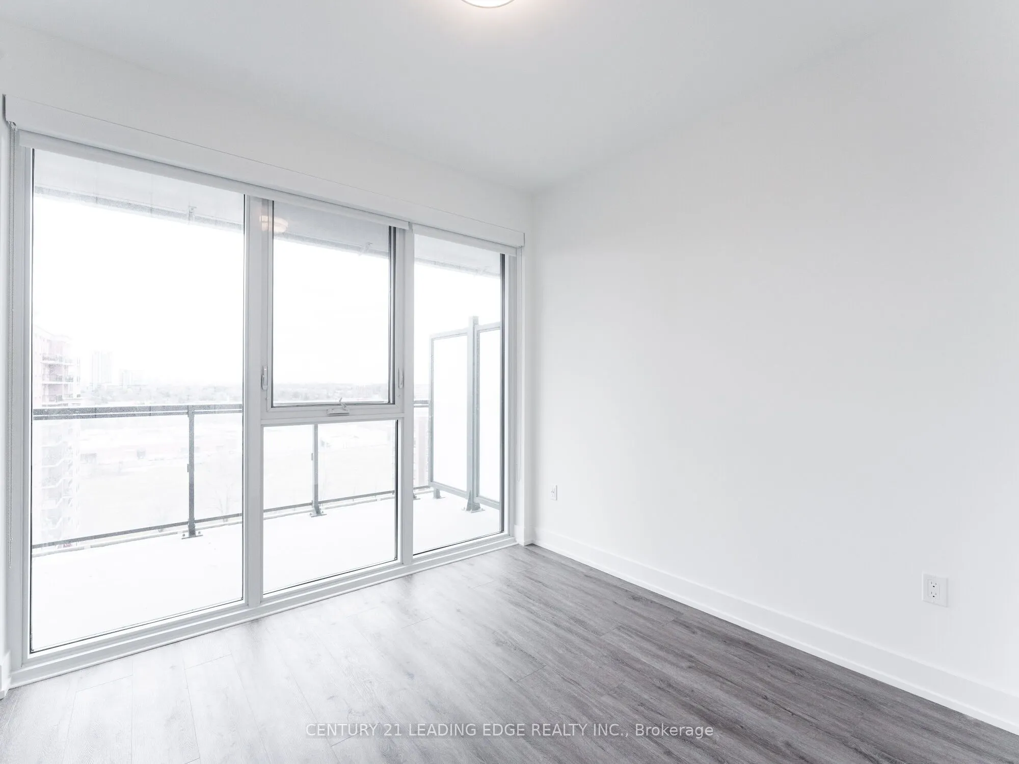 20 Inn On The Park Drive E, #1439