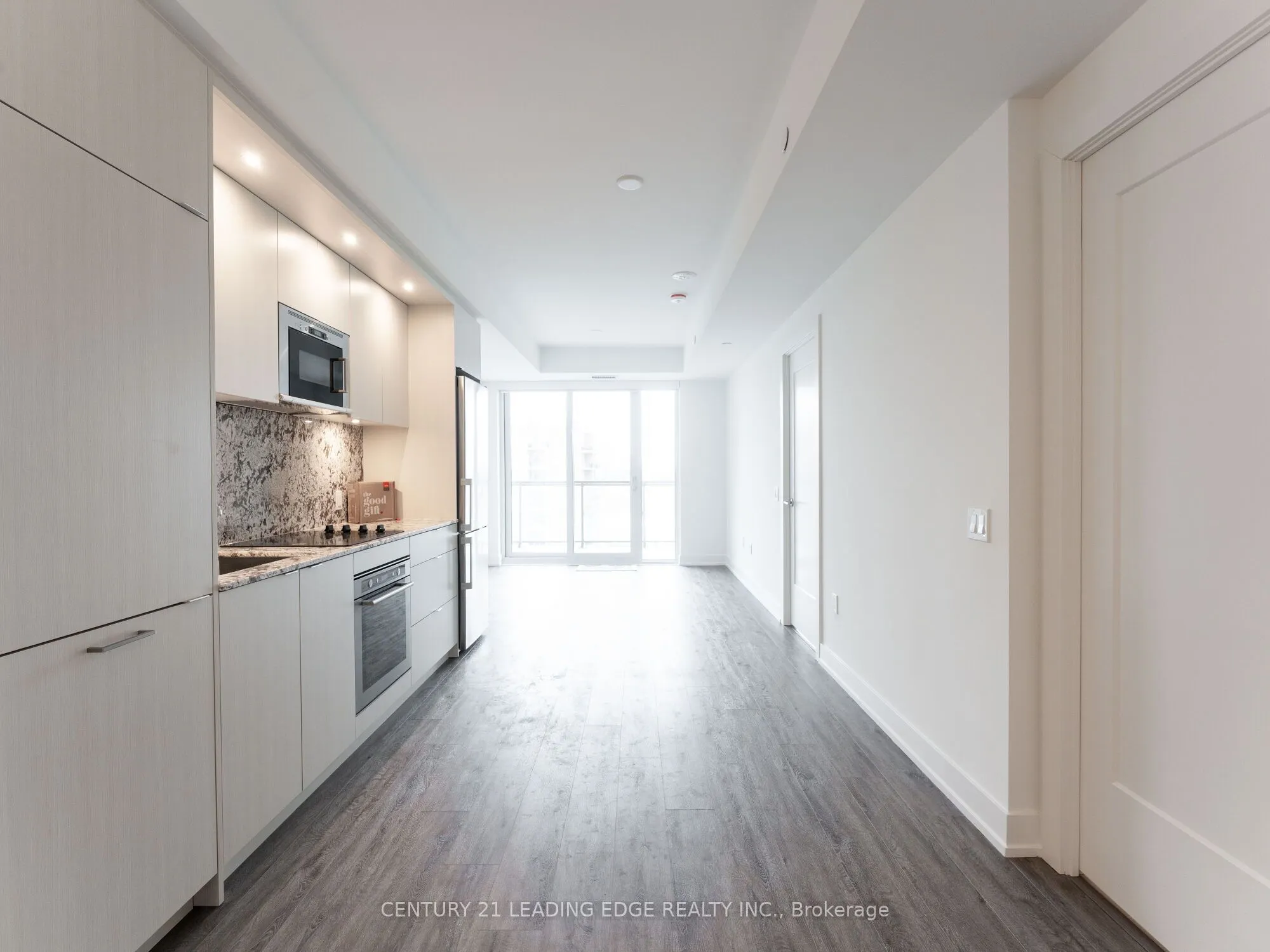 20 Inn On The Park Drive E, #1439