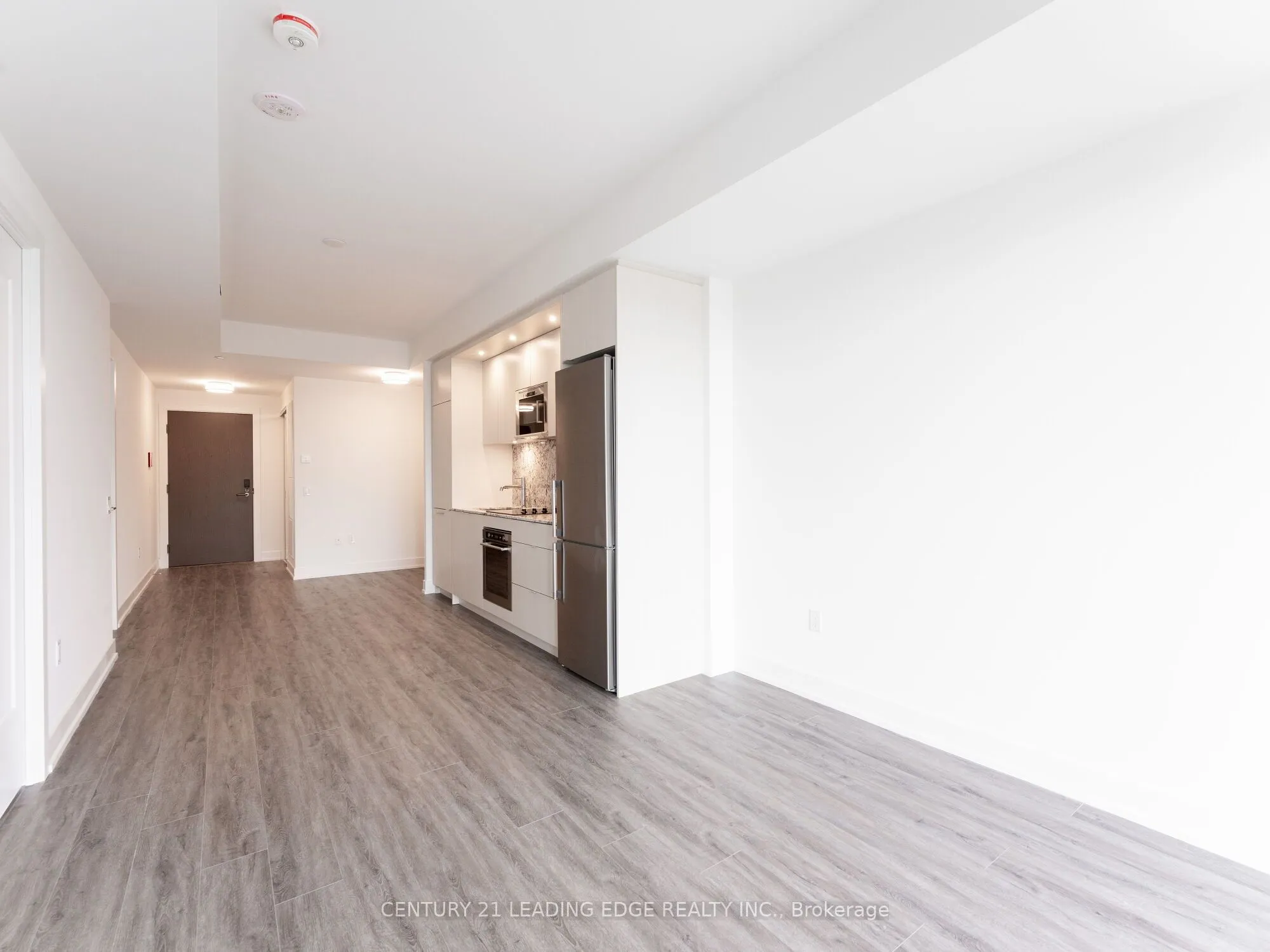 20 Inn On The Park Drive E, #1439