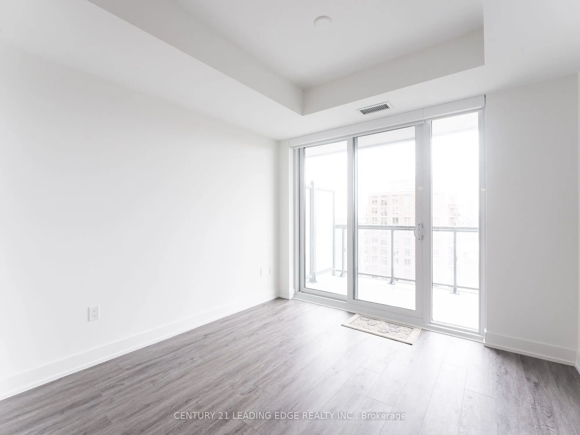 20 Inn On The Park Drive E, #1439
